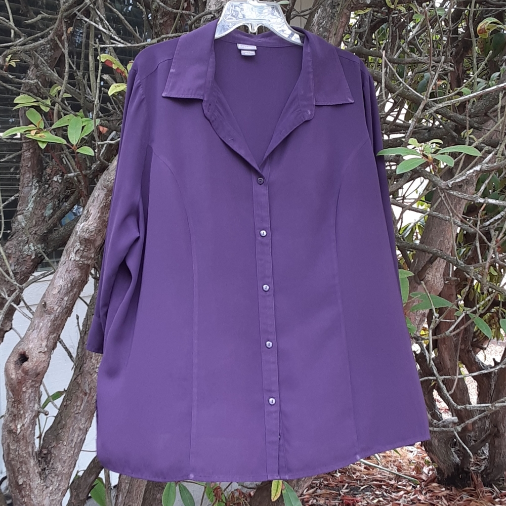 Laura Scott button down shirt